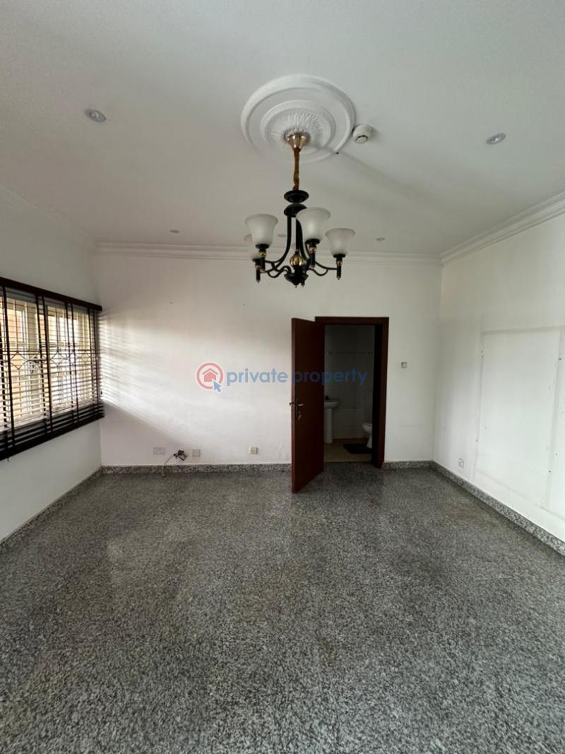 3 bedroom Shared Apartment For Rent Lekki Phase 1 Lagos - 0