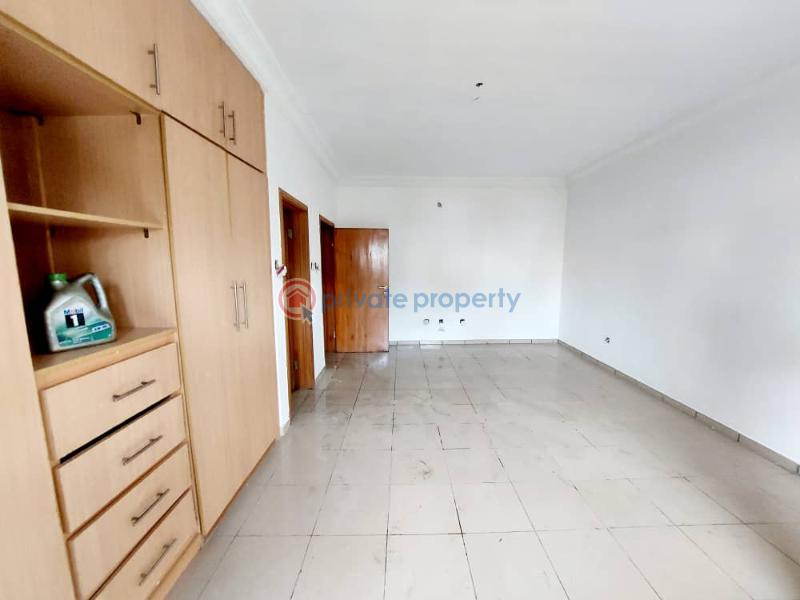 Well maintained 3 bedroom apartment - 2 3 bedroom Flat & Apartment For Sale Parkview Estate Ikoyi Lagos - 2