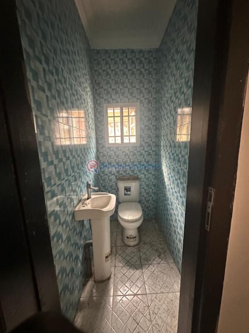 3 bedroom Flat & Apartment For Rent Gbagada Lagos - 4