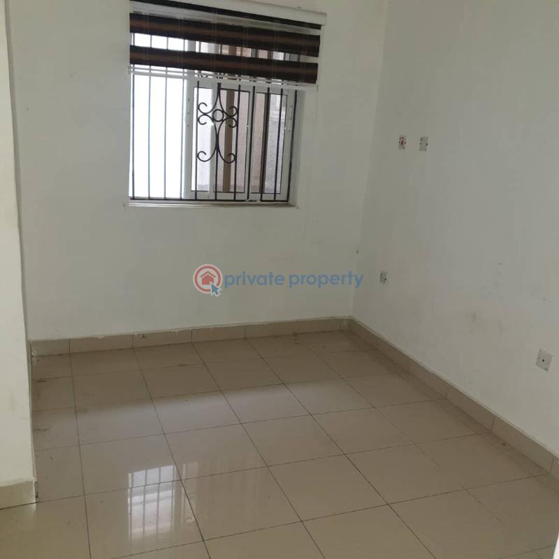 3 bedroom Flat & Apartment For Rent In A Close Ologolo Lekki Lagos - 9