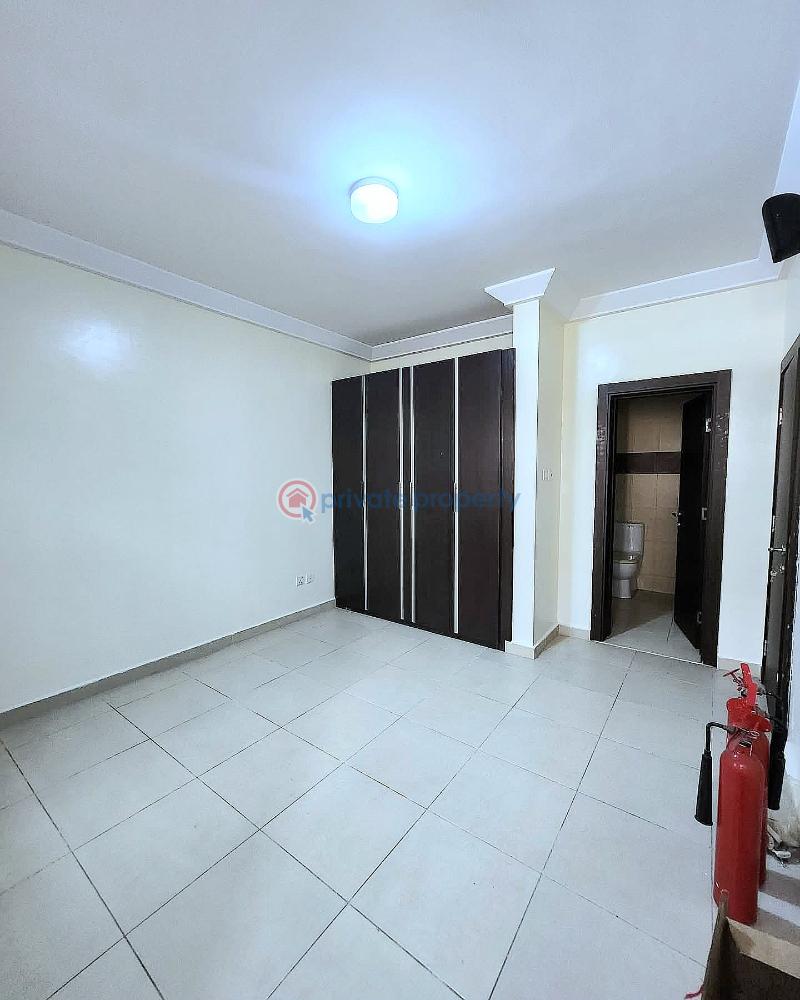 Well maintained 3 bedroom house - 5 3 bedroom Townhouse For Rent Lekki Phase 1 Lagos - 5