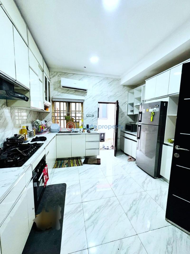 3 bedroom Flat & Apartment For Sale Awolowo Road Ikoyi Lagos - 1