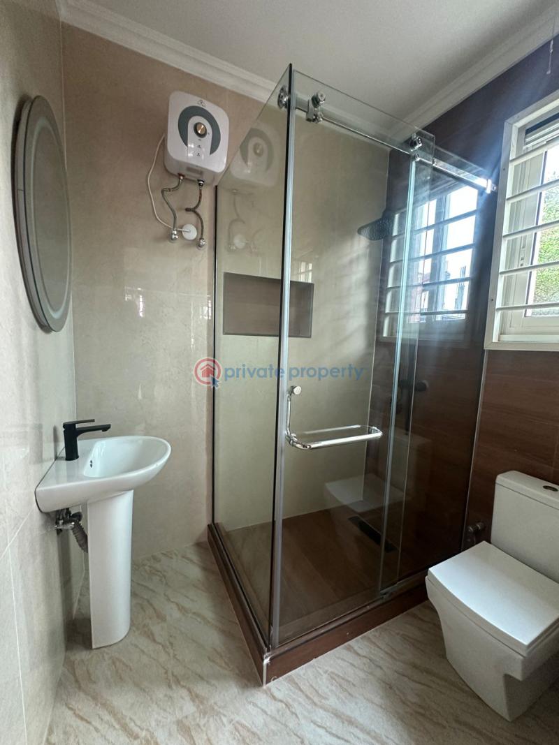 Well maintained 3 bedroom maisonette with bq - 13 3 bedroom Block Of Flats For Rent Old Ikoyi Lagos - 13