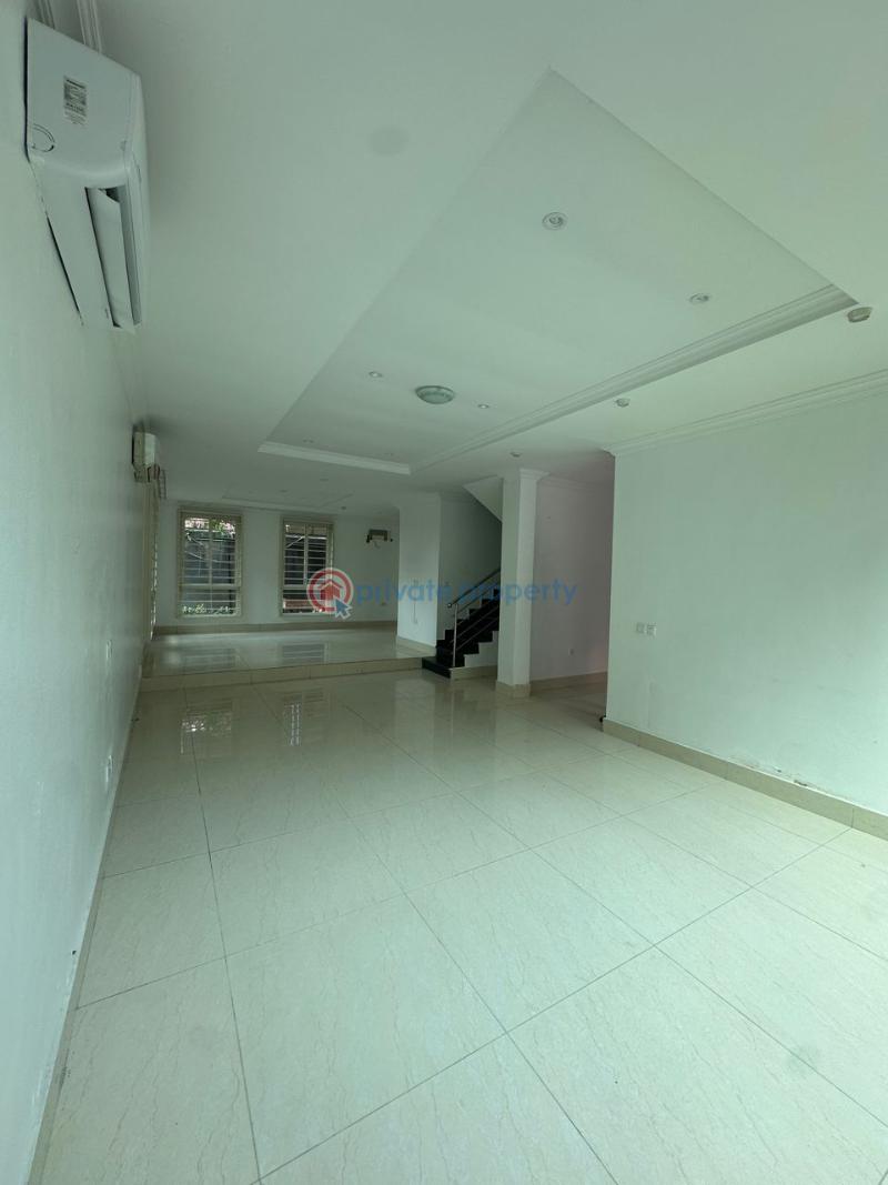 Well maintained 3 bedroom maisonette with bq - 3 3 bedroom Block Of Flats For Rent Old Ikoyi Lagos - 3