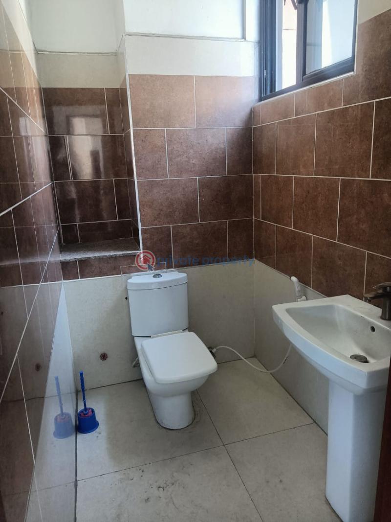 3 bedroom Maisonette For Sale 📍muri Okunola Str, Victoria Island Victoria Island Lagos - 3