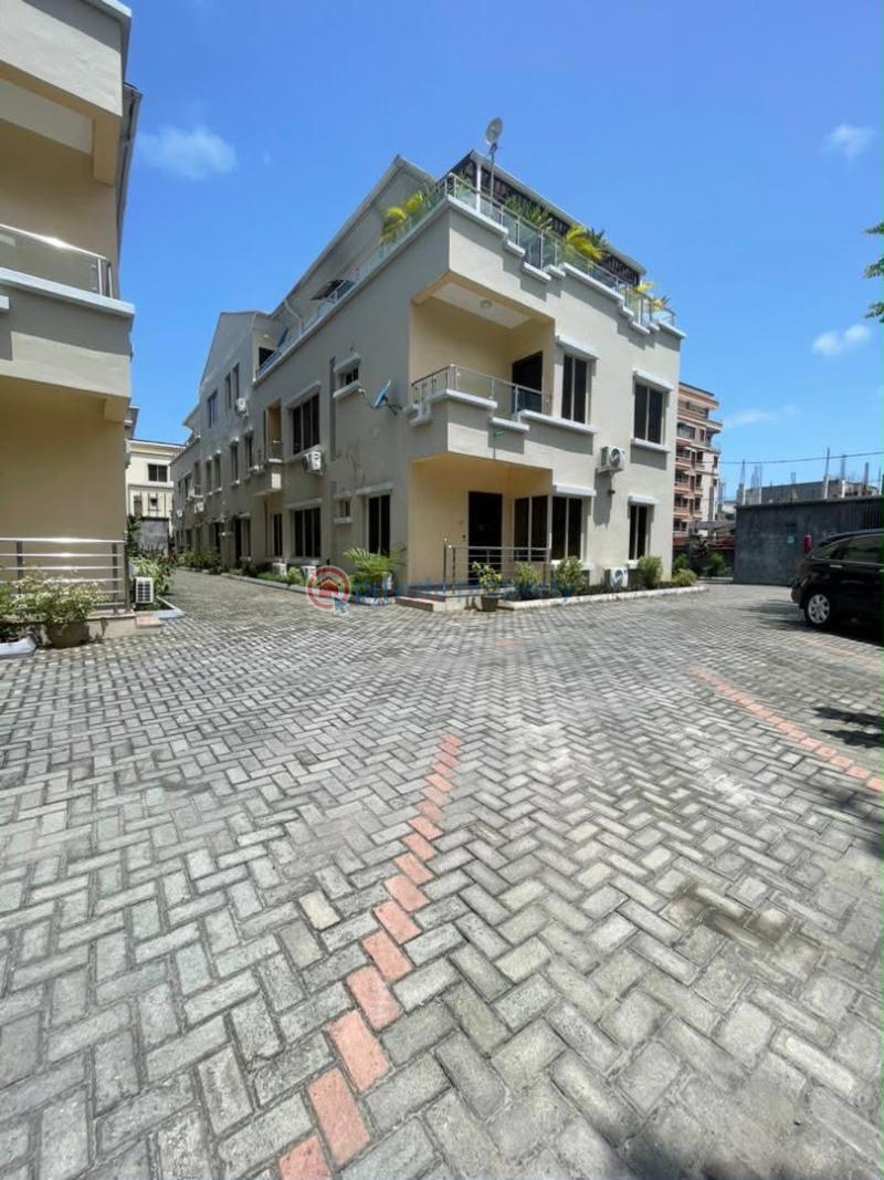 3 bedroom Flat & Apartment For Rent Oniru Victoria Island Lagos - 0