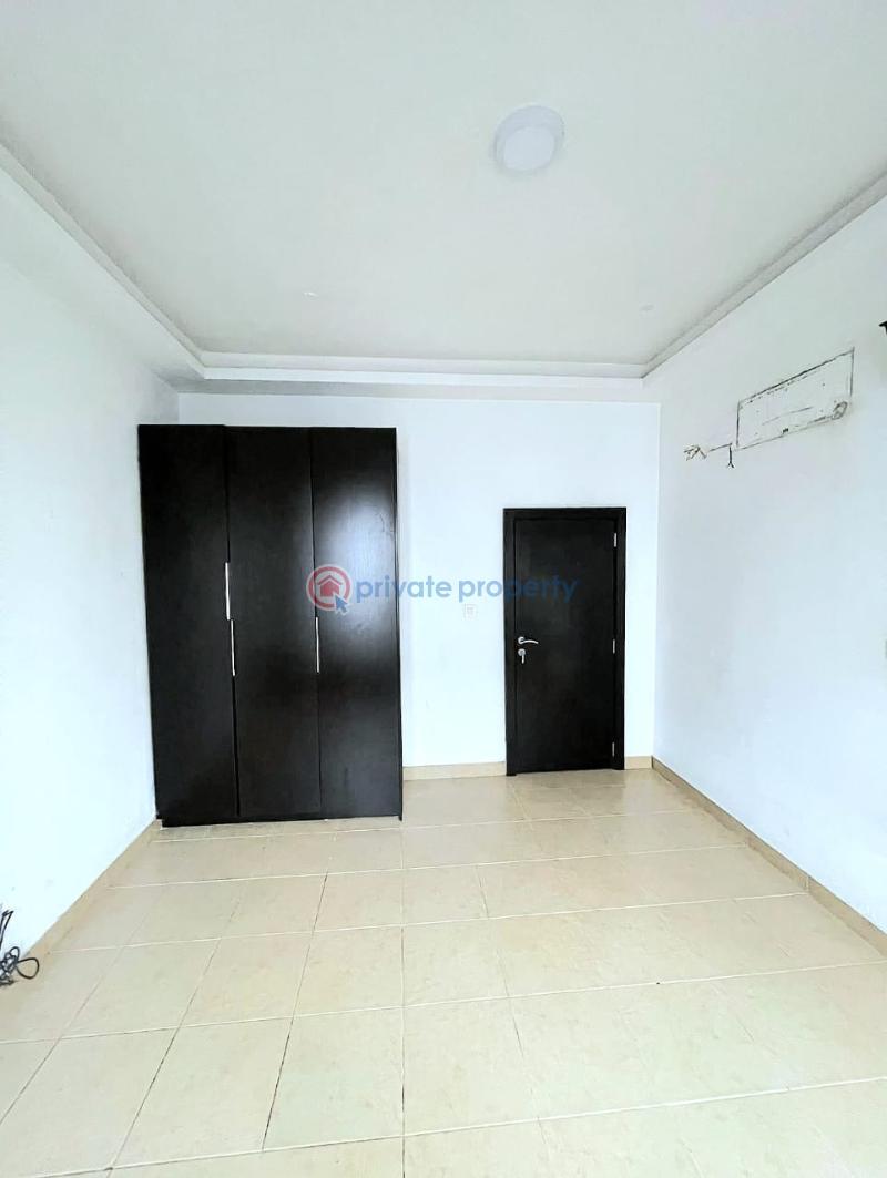 Well, maintained 3 bedroom serviced apartment for sale - 5 3 bedroom Flat & Apartment For Sale Chevron Drive Lekki Lagos - 5