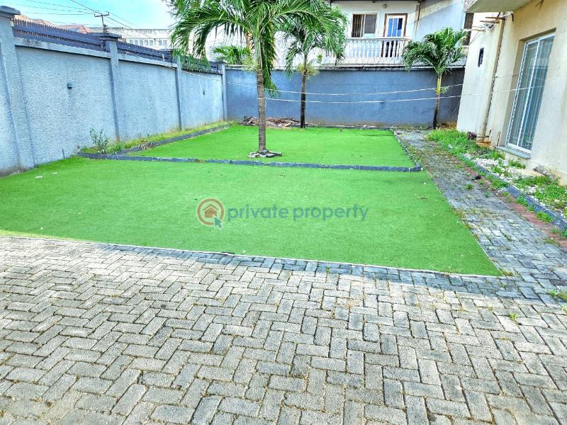 3 bedroom Terraced Duplex For Rent Lekki Phase 1 Lagos - 2