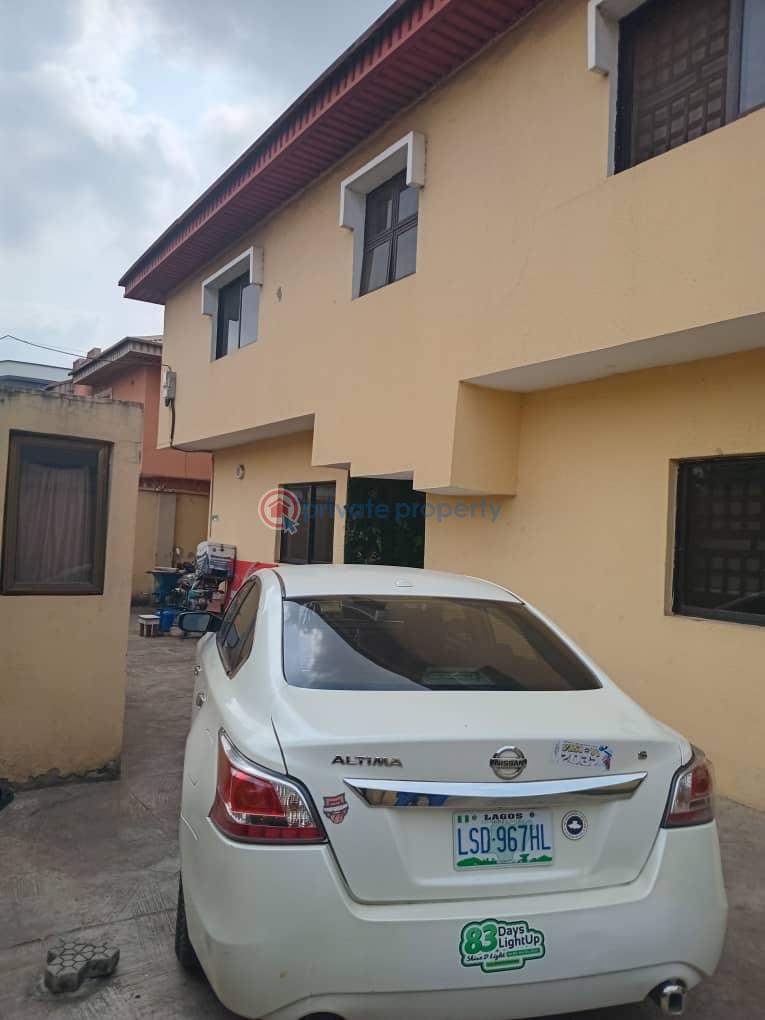 4 bedroom Terrace For Sale Magodo GRA Phase 1 Ojodu Lagos - 1