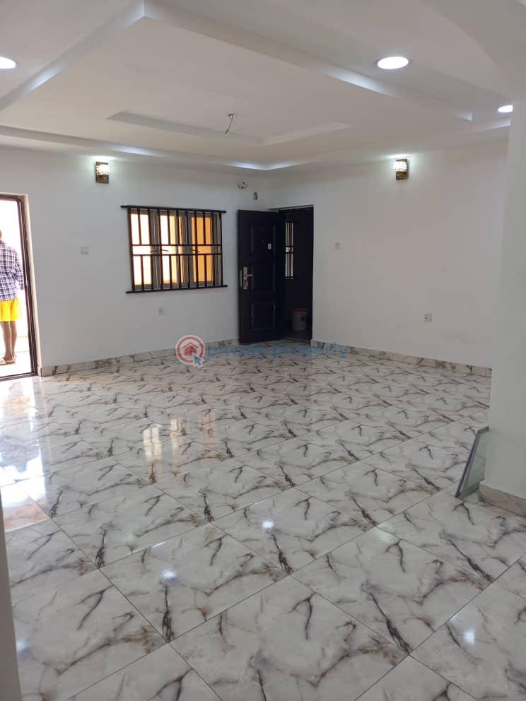 3 bedroom Block Of Flats For Rent Osapa Lekki Lagos - 10