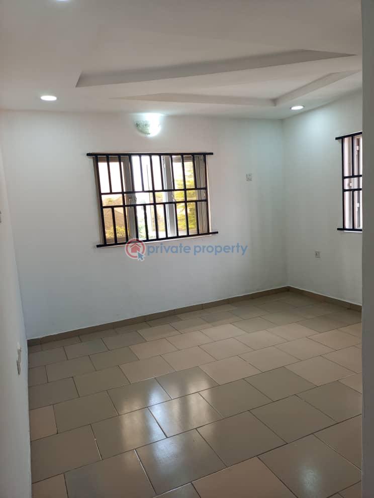 3 bedroom Block Of Flats For Rent Osapa Lekki Lagos - 4