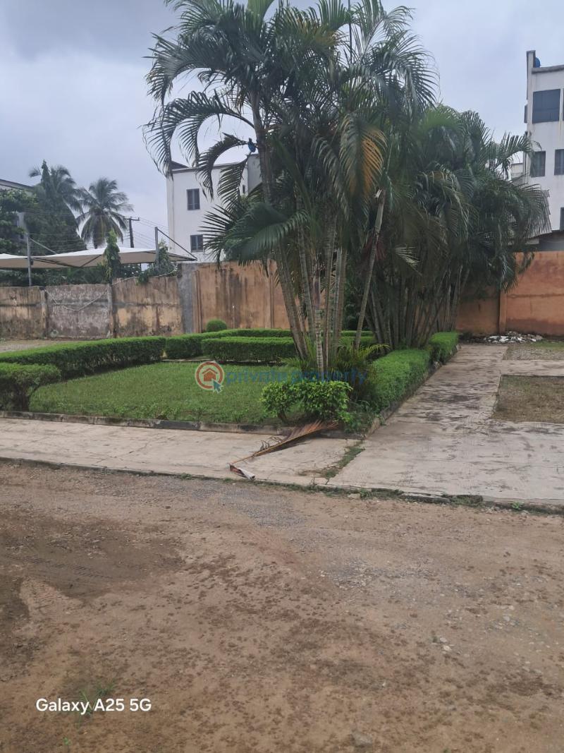3 bedroom Bungalow For Rent Ikeja GRA Lagos - 1