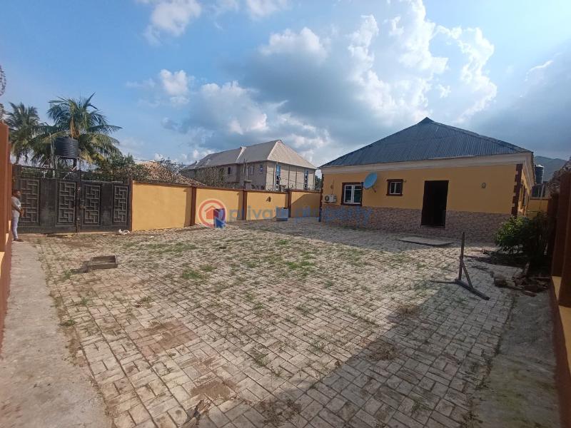 3 bedroom Bungalow For Sale Celica Iwo Road Ibadan Oyo - 0