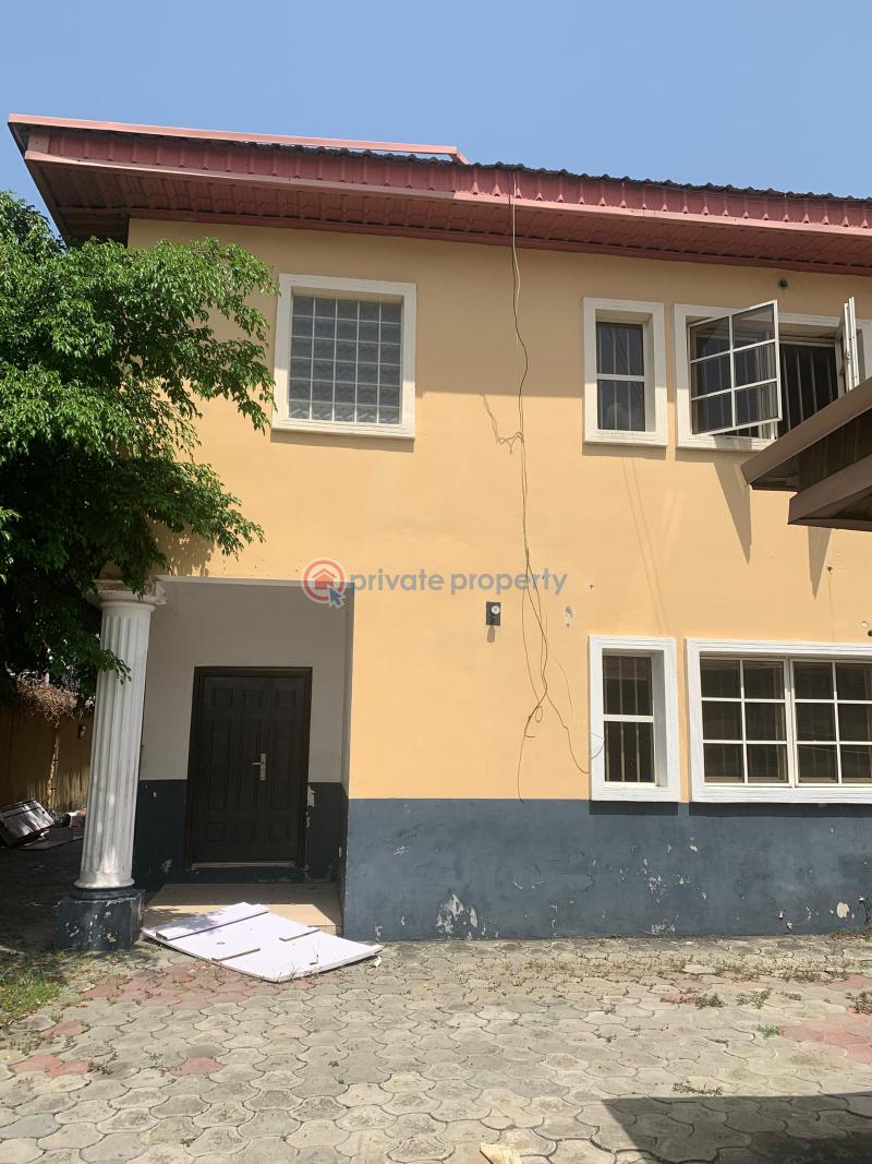 4 bedroom Semi detached Duplex For Sale Off Ajiran Road Agungi Agungi Lekki Lagos - 3