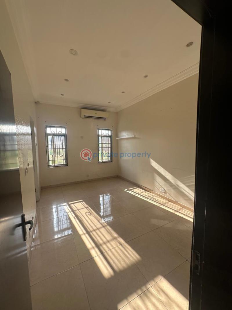 4 bedroom Semi detached Duplex For Rent Gbagada Lagos - 12