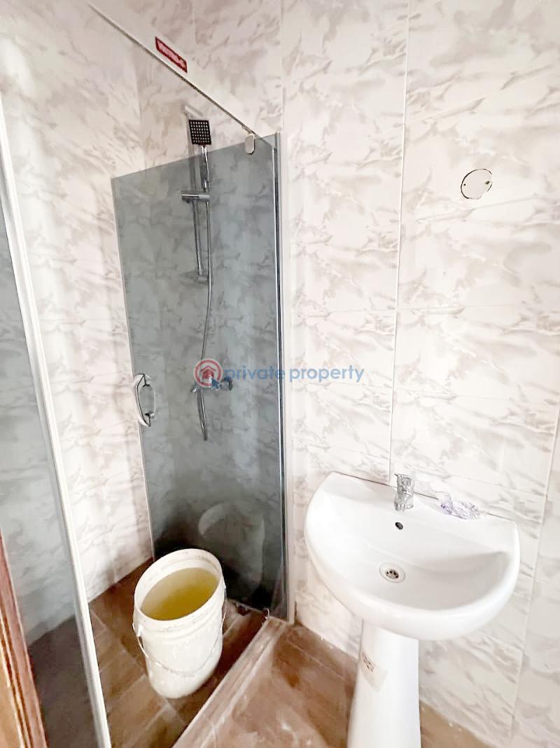 Well maintained 4 bedroom - 9 4 bedroom Terraced Duplex For Rent Lekki Phase 1 Lagos - 9