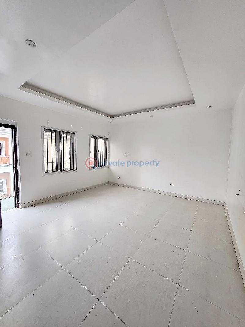 Well maintained 4 bedroom - 4 4 bedroom Terraced Duplex For Rent Lekki Phase 1 Lagos - 4
