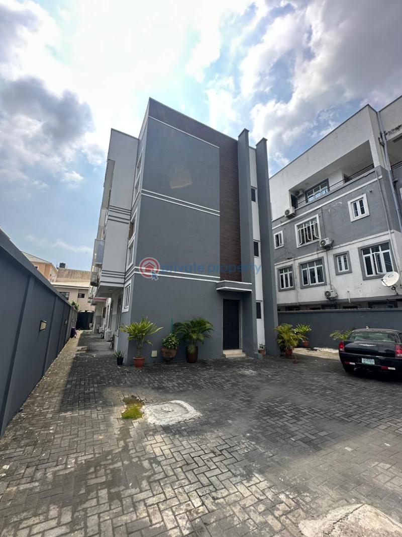 4 bedroom Shared Apartment For Rent Oniru Victoria Island Lagos - 1