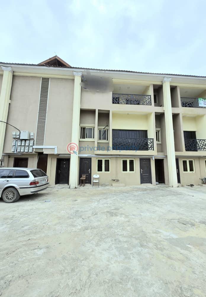 Well maintained 4-bedroom + bq terrace duplex - 0 4 bedroom Terraced Duplex For Rent Agungi Lekki Lagos - 0