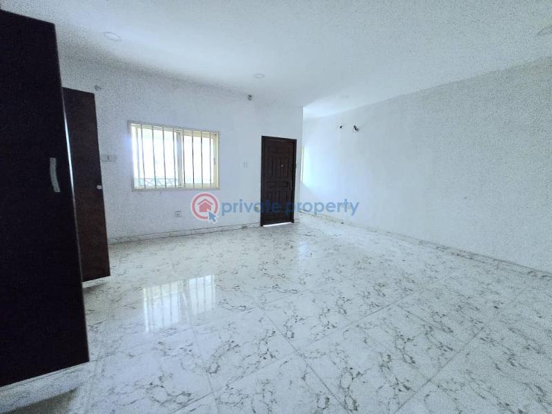 Well maintained 4-bedroom + bq terrace duplex - 1 4 bedroom Terraced Duplex For Rent Agungi Lekki Lagos - 1