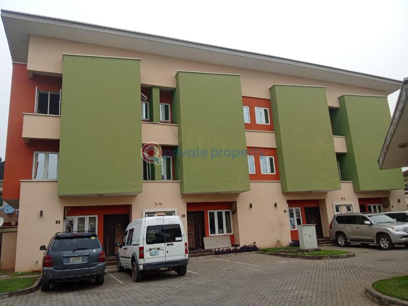 4 bedroom Terraced Duplex For Rent Osapa Lekki Lagos - 0