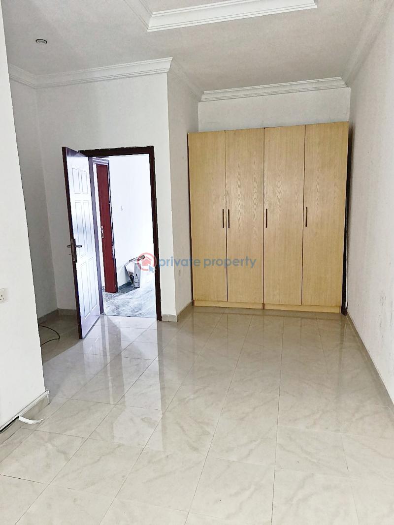 Well maintained 4 bedroom duplex - 6 4 bedroom Semi detached Duplex For Rent Lekki Phase 1 Lagos - 6