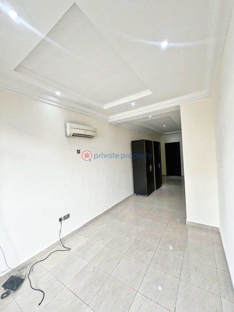 Well maintained 4 bedroom duplex - 9 4 bedroom Terraced Duplex For Rent Off Banana Island Road Banana Island Ikoyi Lagos - 9