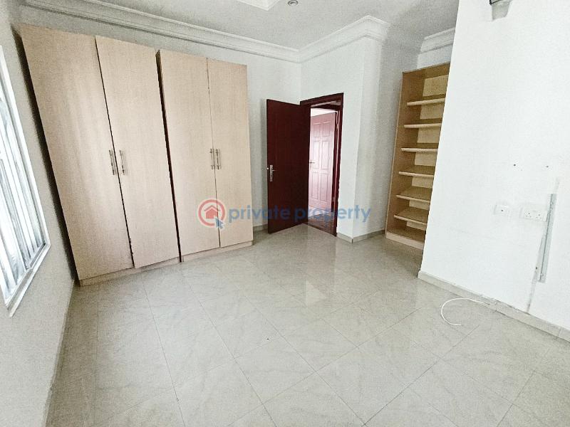 Well maintained 4 bedroom duplex - 11 4 bedroom Semi detached Duplex For Rent Lekki Phase 1 Lagos - 11