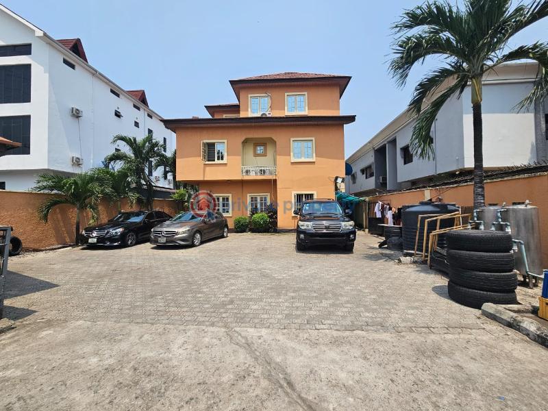 4 bedroom Office For Sale Directly Off Admiralty Way Lekki Phase 1 Lagos - 0