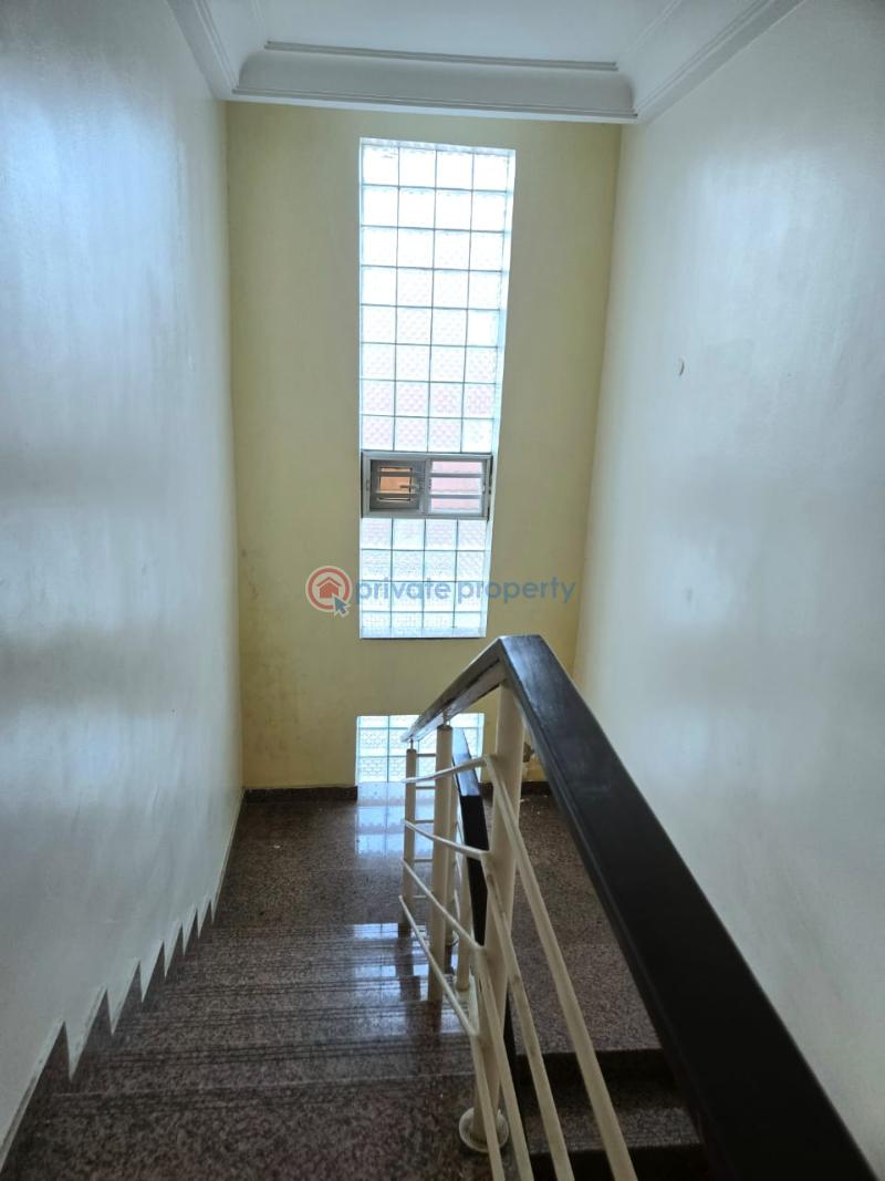 Well maintained 4 bedroom fully detached duplex - 8 4 bedroom Detached Duplex For Sale Oniru Victoria Island Lagos - 8