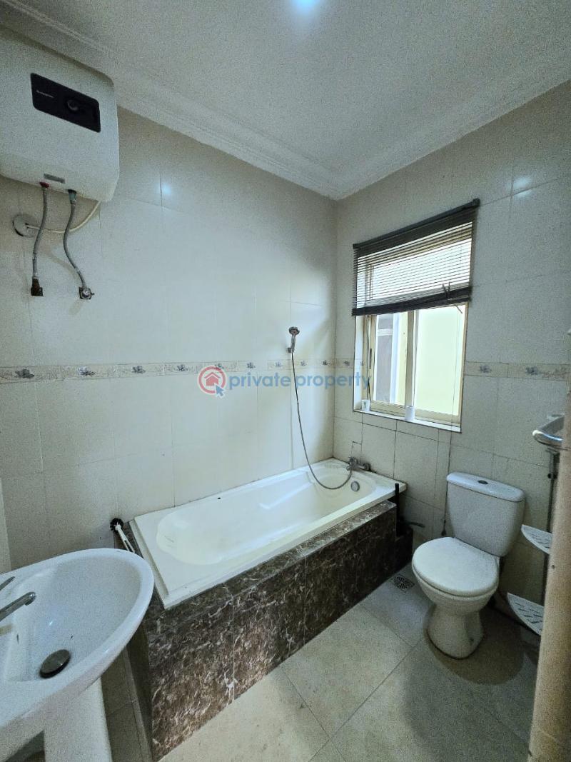 Well maintained 4 bedroom fully detached duplex - 9 4 bedroom Detached Duplex For Sale Oniru Victoria Island Lagos - 9