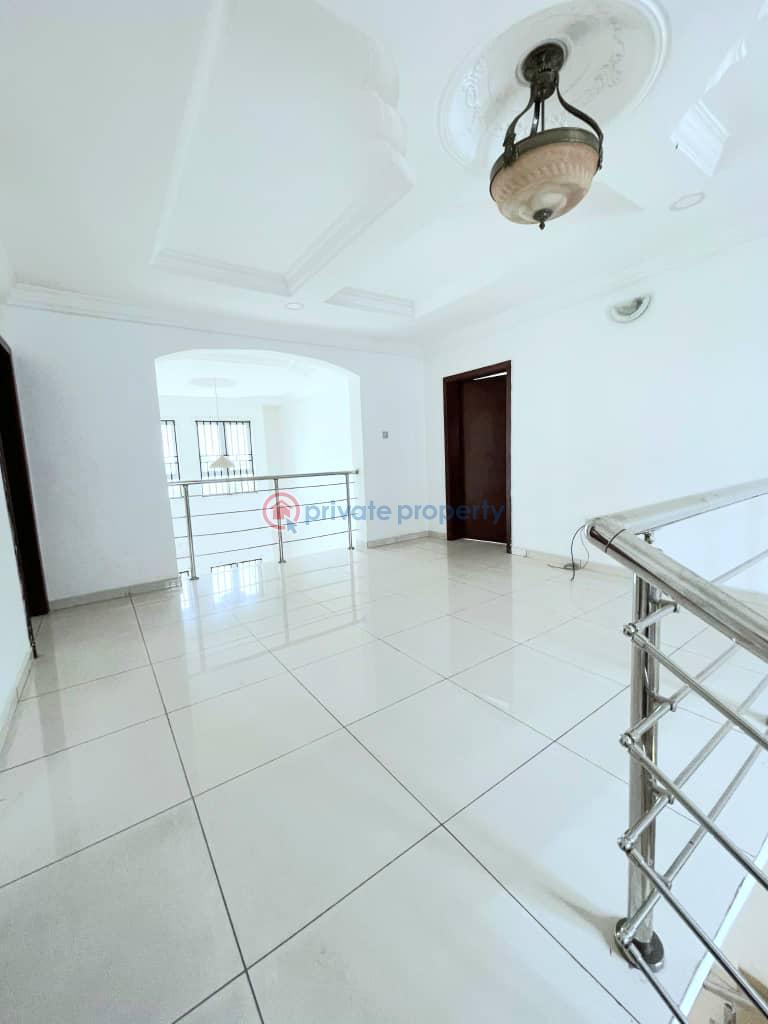 Well maintained 4 bedroom fully detached duplex - 2 4 bedroom Detached Duplex For Rent Lekki Phase 1 Lagos - 2