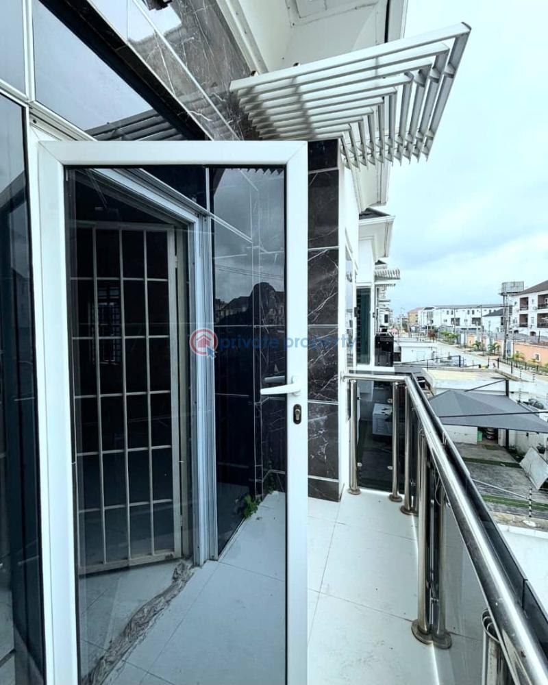 Well maintained 4 bedroom fully detached duplex with bq - 13 4 bedroom Detached Duplex For Rent Ikate Elegushi Lekki Lagos - 13