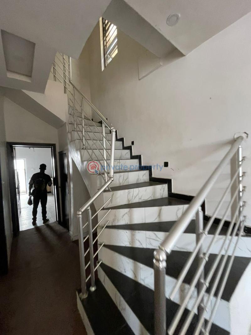 4 bedroom Detached Duplex For Rent Ikota Lekki Lagos - 11