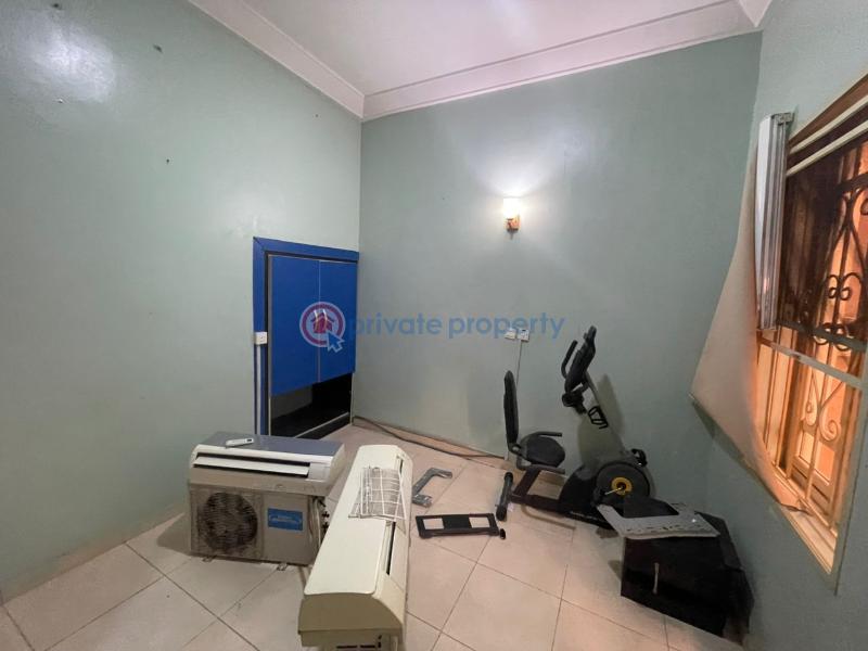 Well maintained 4-bedroom semi detached duple - 5 4 bedroom Semi detached Duplex For Rent Chevron Drive Lekki Lagos - 5