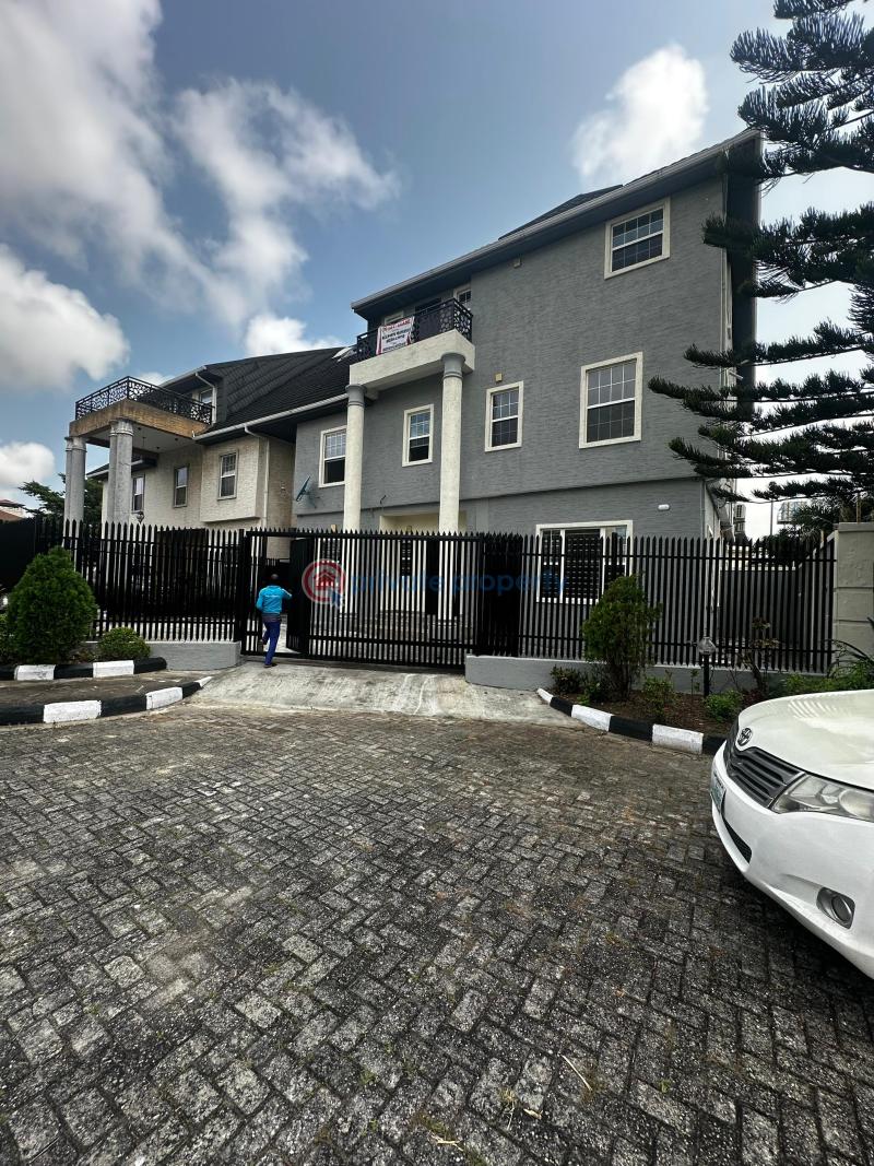 4 bedroom Semi detached Duplex For Rent Banana Island Ikoyi Lagos - 0