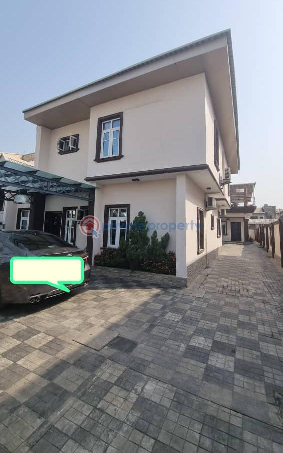 7 bedroom Semi detached Duplex For Sale Osapa Lekki Lagos