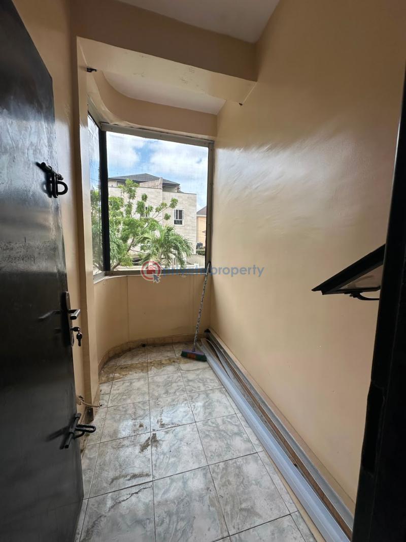 4 bedroom Semi detached Duplex For Rent Lekki Phase 1 Lagos - 5