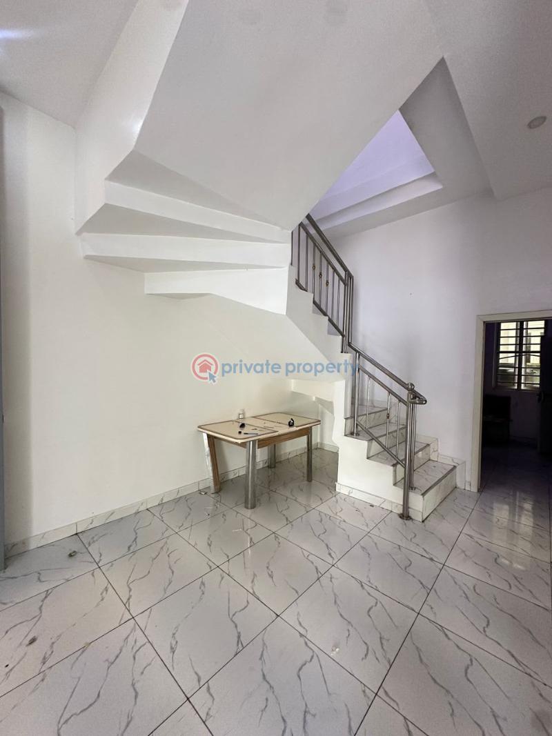 4 bedroom Semi detached Duplex For Sale Chevron Drive Lekki Lagos - 2