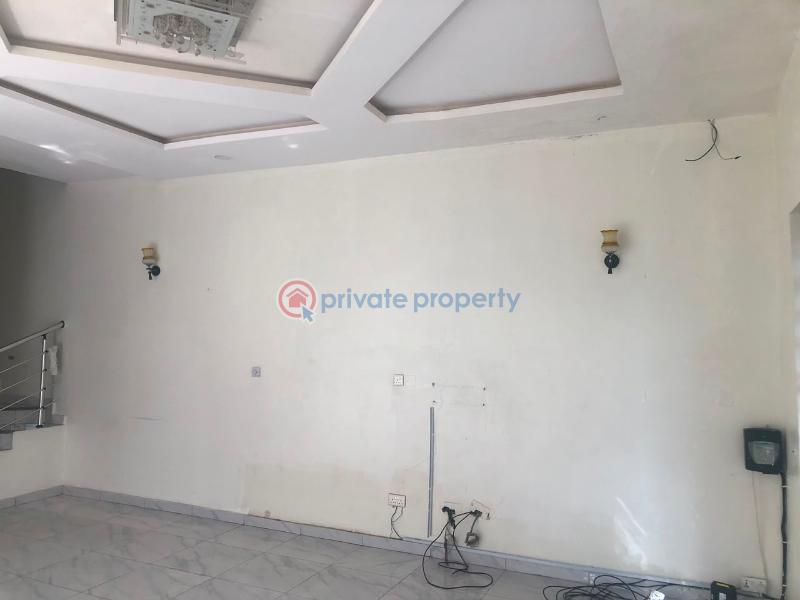 4 bedroom Semi detached Duplex For Rent Kingsbay Estate Ikota Lekki Lagos - 1