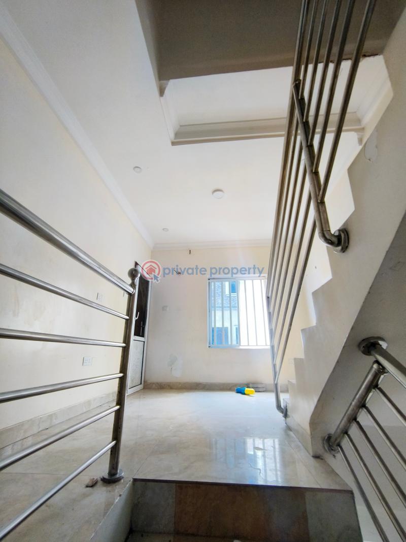 4 bedroom Semi detached Duplex For Rent New Road, Alpha Beach Axis Igbo Efon Lekki Lagos - 7