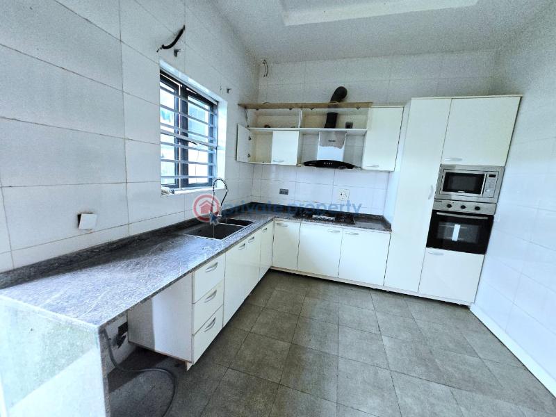 4 bedroom Terraced Duplex For Rent Ikota Lekki Lagos - 11