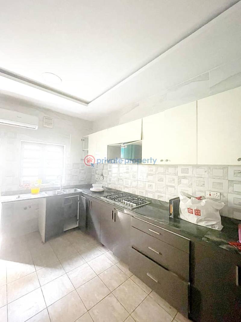 Well maintained 4 bedroom terrace duplex - 1 4 bedroom Terraced Duplex For Rent Ikate Elegushi Lekki Lagos - 1