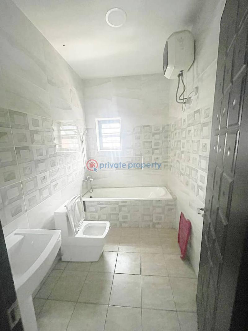 Well maintained 4 bedroom terrace duplex - 9 4 bedroom Terraced Duplex For Rent Ikate Elegushi Lekki Lagos - 9