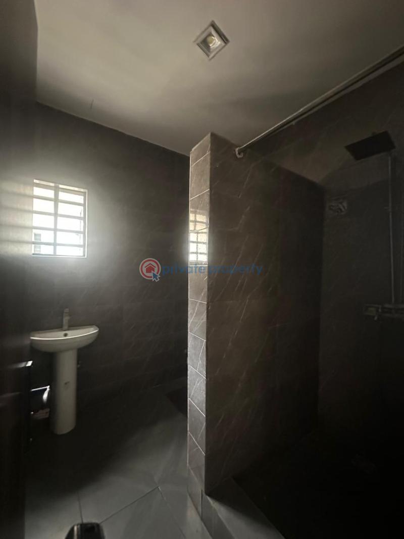 5 bedroom Semi detached Duplex For Sale Gbagada Lagos - 10