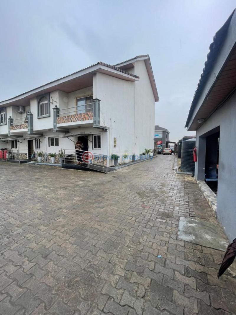 5 bedroom Terraced Duplex For Rent Off Corporation Road Oniru Oniru Victoria Island Lagos - 1