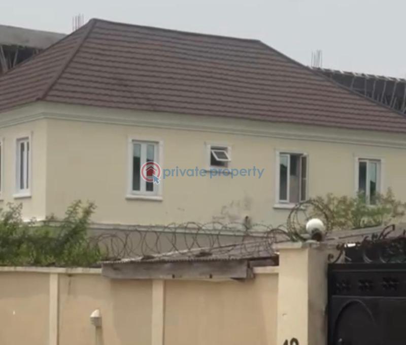5 bedroom Detached Duplex For Sale Off Alpha Beach Road(new Road) Lekki Lagos - 1