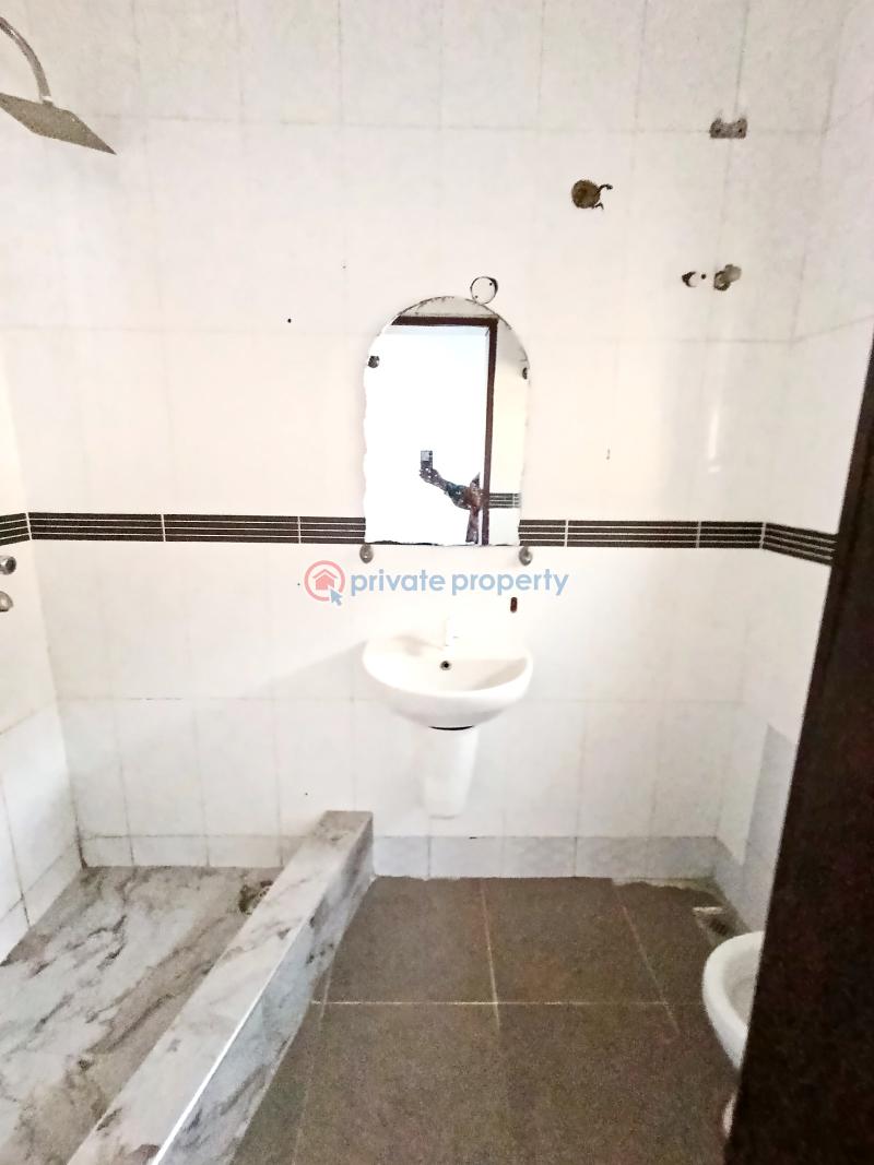 5 bedroom Semi detached Duplex For Sale Lekki Phase 1 Lagos - 11