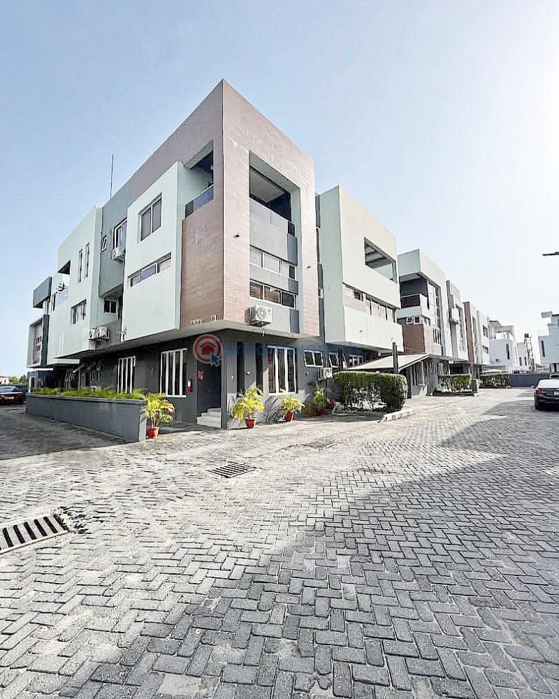 5 bedroom Semi detached Duplex For Sale Osapa London Lekki Lagos - 0