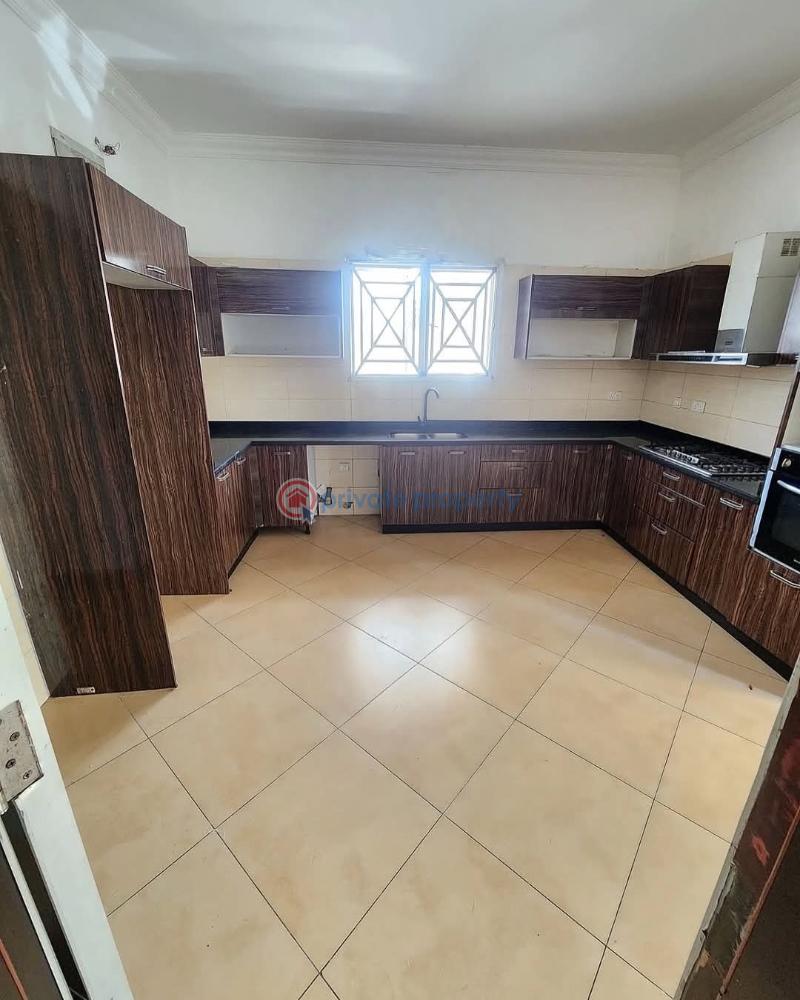 5 bedroom Terrace For Rent Lekki Phase 1 Lagos - 3